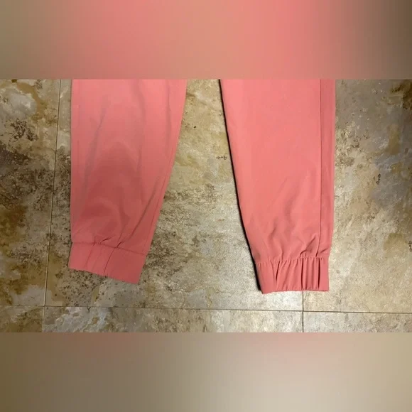 Hanes Comfort Fit Pink Jogger Scrubs - Picture 4 of 6